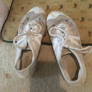 Worn Nfinity cheer shoes size 7